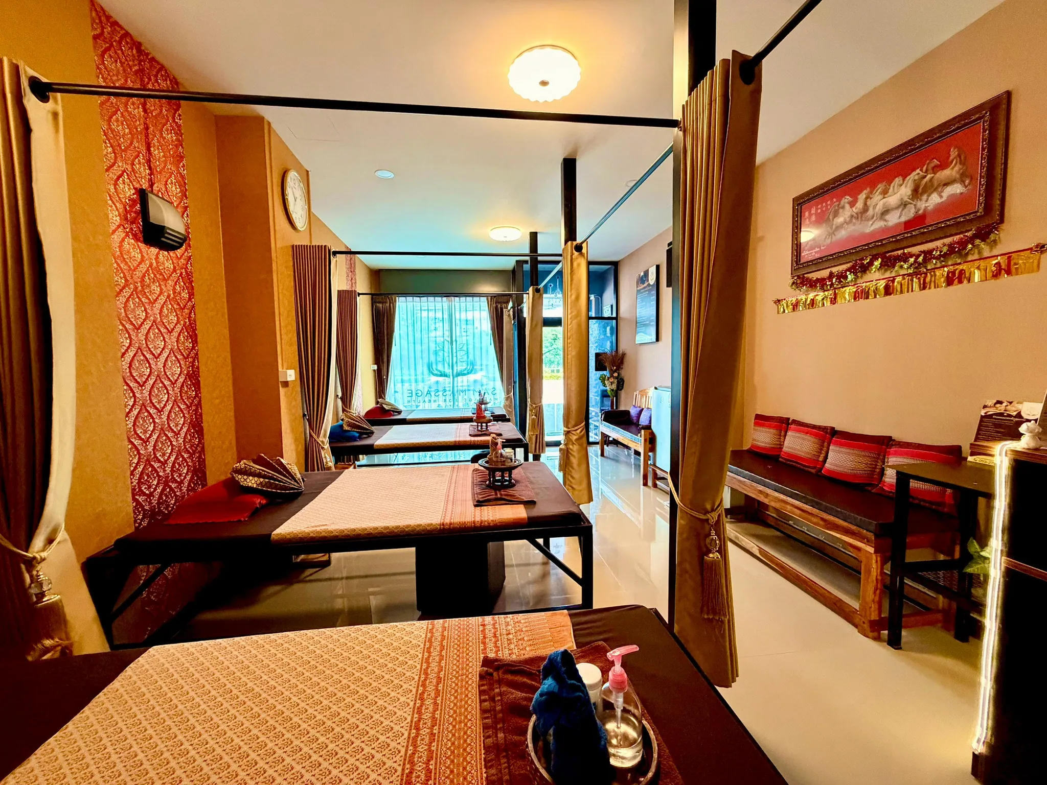 Wide view inside SAM Massage For Health
